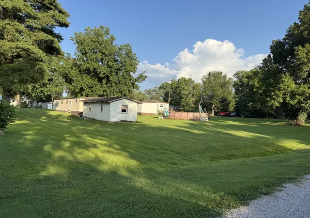 Photo 1 of Multi family home for sale at 214 S & 212 Hickory St, Desoto, IL 62924 | MLS# 12723394 | Listing updated on 2026-09-03