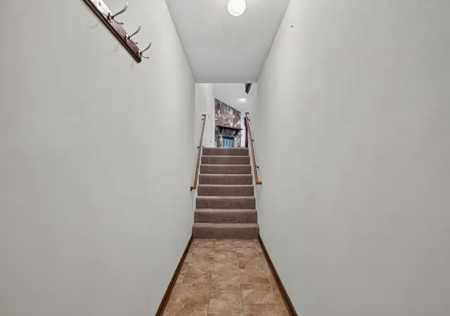 2nd image of 641 Amphitheater Dr #14, Rockford, IL 61107 | MLS# 12723409