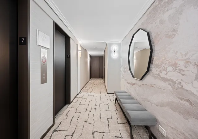 2nd image of 200 E Delaware Pl #7D, Chicago, IL 60611 | MLS# 12723437