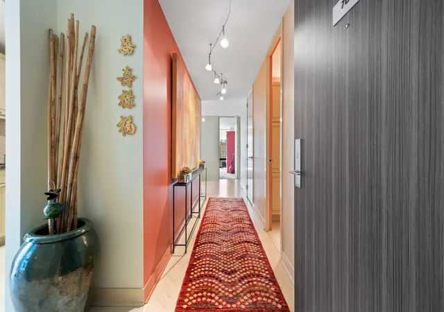 5th image of 200 E Delaware Pl #7D, Chicago, IL 60611 | MLS# 12723437