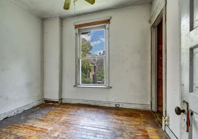 Photo 4 of Single family home for sale at 3413 W Carroll Ave, Chicago, IL 60624 | MLS# 12723453 | Listing updated on 2026-09-16