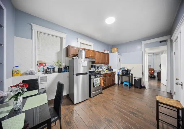 Photo 3 of Sale Pending at 2515 S Kedzie Ave, Chicago, IL 60623 | MLS# 12723467 | Listing updated on 2026-10-17