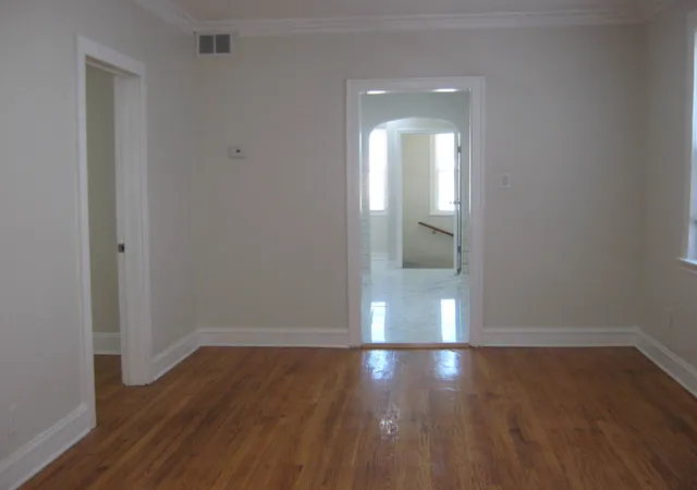Listing Photo 5 - Condo for sale in building located at 1237 N Harding Ave, Chicago, IL 60651