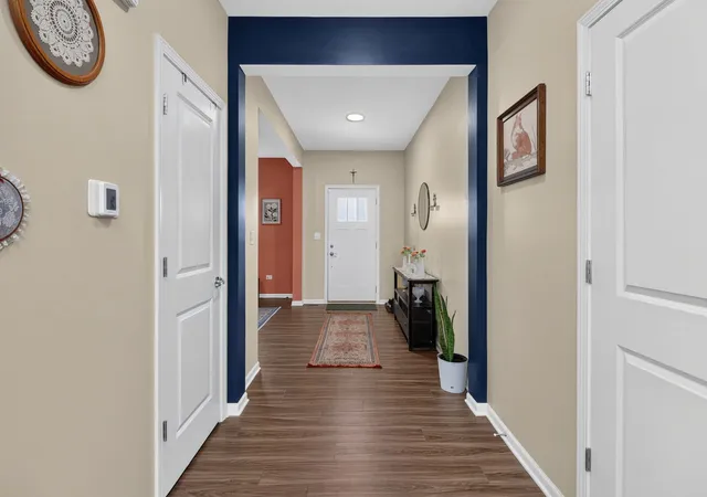Photo 2 of Single family home for sale at 16156 S Lake View Rd, Plainfield, IL 60586 | MLS# 12723492 | Listing updated on 2026-09-13