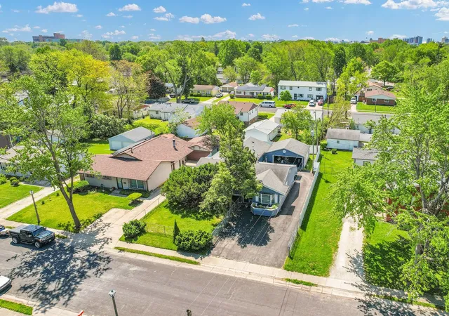 Photo 1 of Single family home for sale at 1309 Eureka St, Urbana, IL 61801 | MLS# 12723502 | Listing updated on 2026-09-21