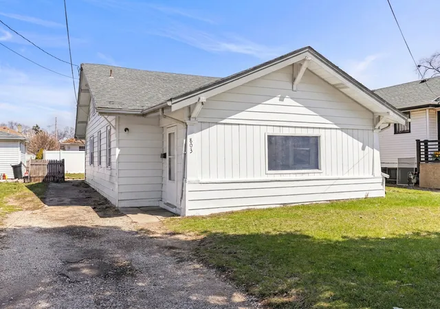 2nd image of 803 1st Ave, Joliet, IL 60433 | MLS# 12723519