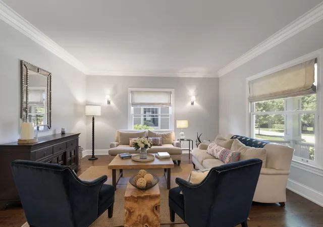 Photo 3 of Single family home for sale at 412 Cumnor Rd, Kenilworth, IL 60043 | MLS# 12723542 | Listing updated on 2026-09-28