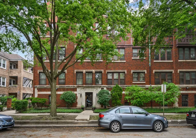 1st image of 442 Elmwood Ave #2, Evanston, IL 60202 | MLS# 12723543