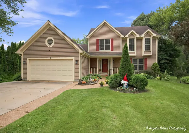 Photo 1 of Sale Pending at 1813 Lakeview St, Johnsburg, IL 60051 | MLS# 12723589 | Listing updated on 2026-09-13