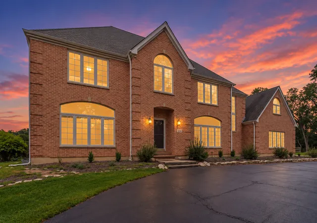 Photo 2 of Single family home for sale at 122 Deepwood Rd, Barrington Hills, IL 60010 | MLS# 12723616 | Listing updated on 2026-09-11
