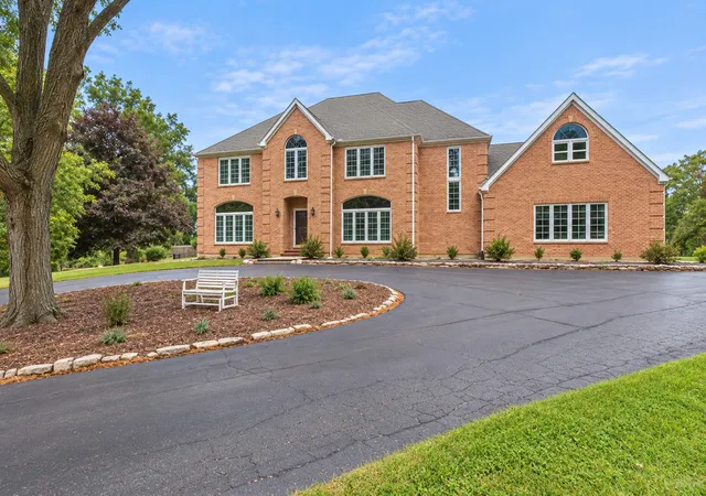 Photo 2 of Single family home for sale at 122 Deepwood Rd, Barrington Hills, IL 60010 | MLS# 12723616 | Listing updated on 2026-09-11