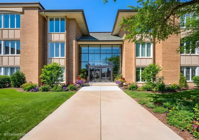 Photo 1 of Condo for sale at 1 Oak Brk Clb Dr #A310, Oak Brook, IL 60523 | MLS# 12723618 | Listing updated on 2026-08-10