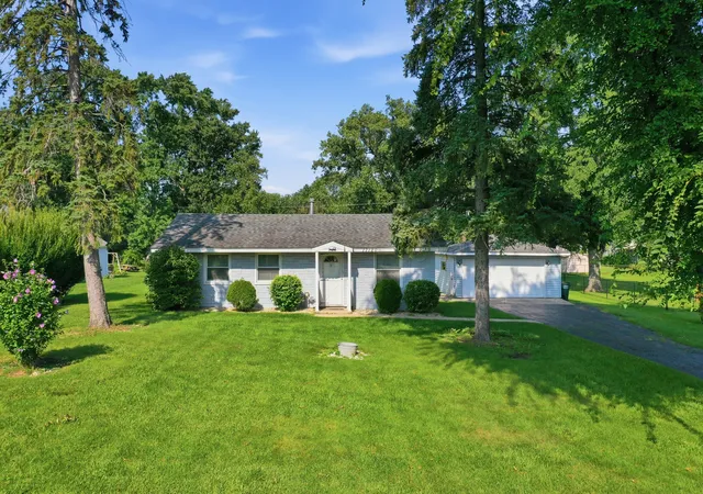 Photo 2 of Single family home for sale at 17120 Oriole Ave, Tinley Park, IL 60477 | MLS# 12723619 | Listing updated on 2026-09-16