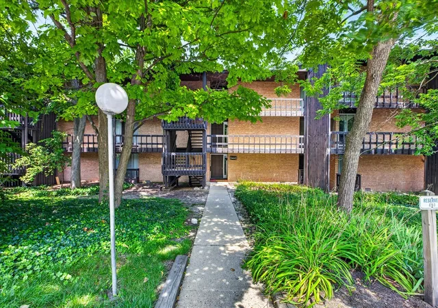 Photo 1 of Condo for sale at 5603 Lakeside Dr #3C, Lisle, IL 60532 | MLS# 12723654 | Listing updated on 2026-09-01