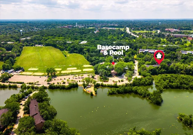 Listing Photo 4 - Condo for sale in building located at 5603 Lakeside Dr, Lisle, IL 60532 - Unit #3C
