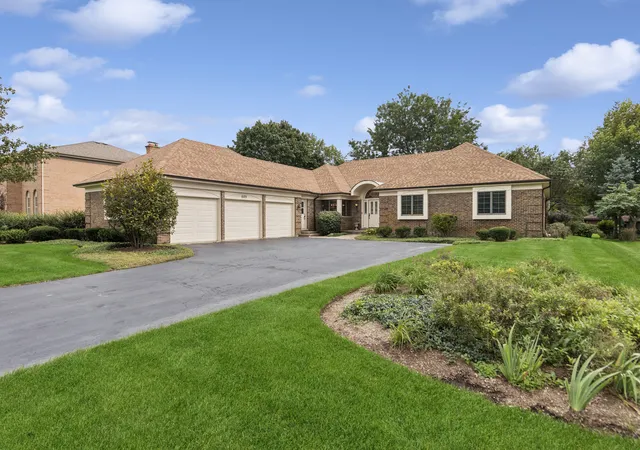 Single family home for sale at 609 Claire Ln, Prospect Heights, IL 60070 | MLS# 12723670