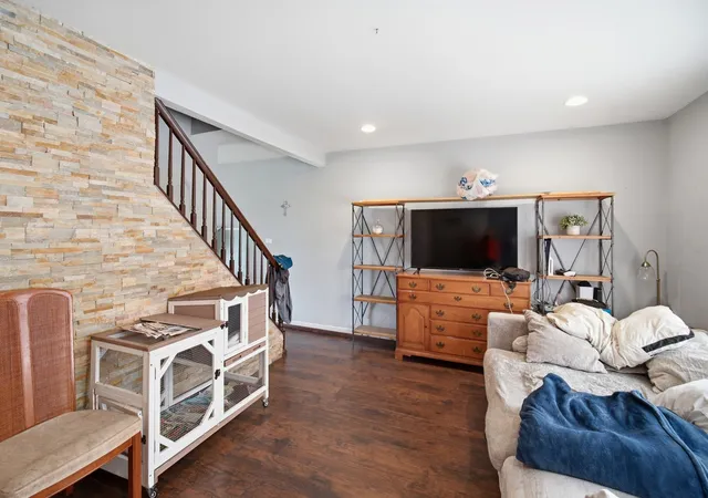 Photo 4 of Townhouse for sale at 1150 N Boxwood Dr #A, Mount Prospect, IL 60056 | MLS# 12723676 | Listing updated on 2026-08-11