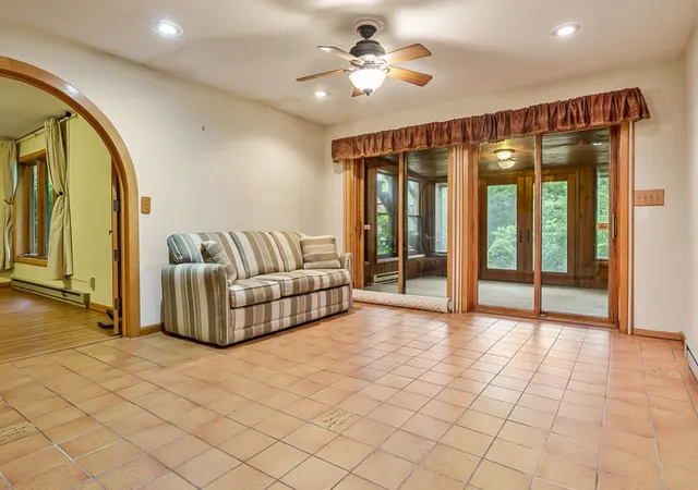 Photo 3 of Single family home for sale at 8351 Snaresbrook Rd, Roscoe, IL 61073 | MLS# 12723679 | Listing updated on 2026-08-16
