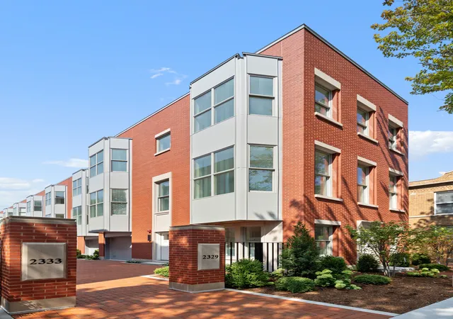 1st image of 2333 N Cambridge Ave #F, Chicago, IL 60614 | MLS# 12723683
