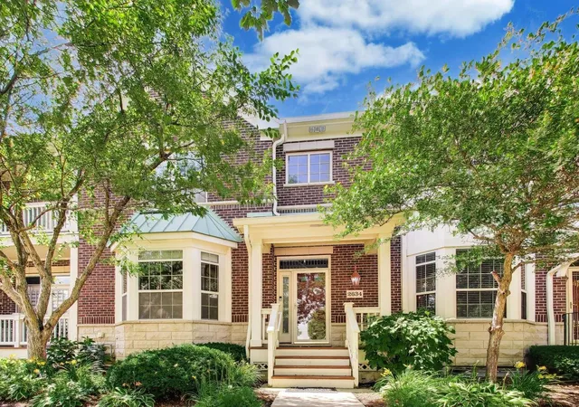1st image of 2634 Violet St, Glenview, IL 60026 | MLS# 12723702