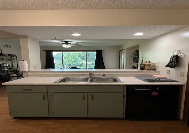 Photo 4 of Condo for sale at 507 Clearwater Dr #1, Champaign, IL 61822 | MLS# 12723709 | Listing updated on 2026-10-04