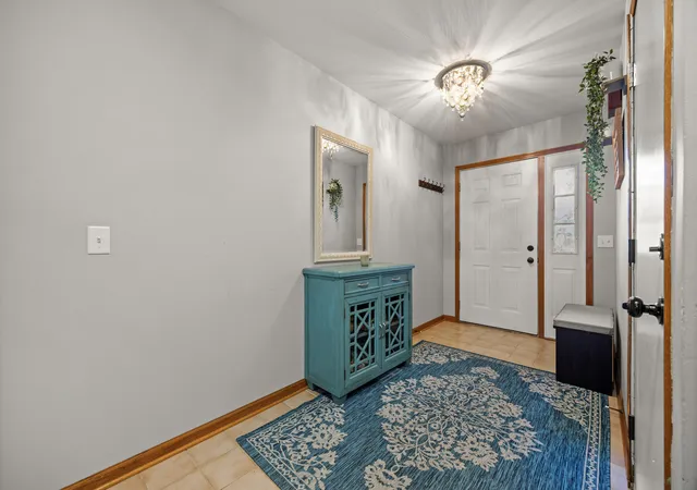 Photo 3 of Townhouse for sale at 955 Ascot Dr, Elgin, IL 60123 | MLS# 12723770 | Listing updated on 2026-09-15