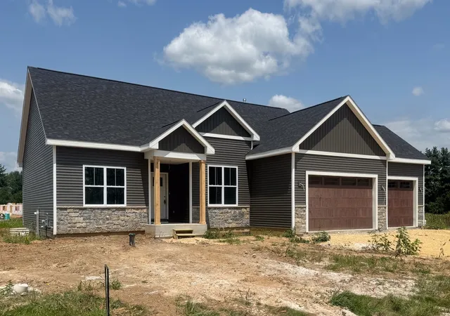 Photo 2 of Single family home for sale at 7623 Brookeborough Ln, Rockford, IL 61102 | MLS# 12723875 | Listing updated on 2026-09-14