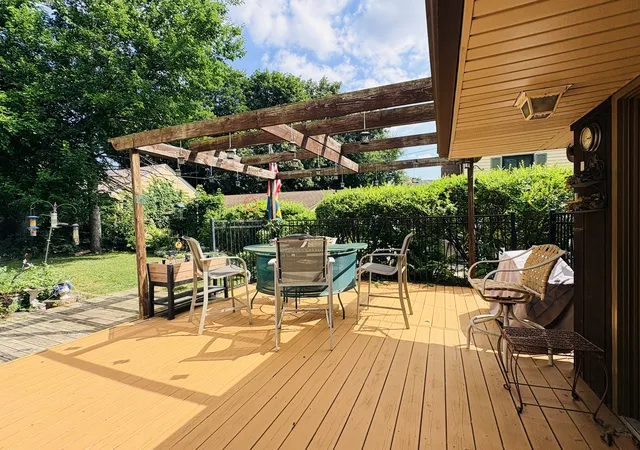 Single family home for sale at 901 Parkview Ave, Rockford, IL 61107 | MLS# 12723929 | Listing updated on 2026-10-07