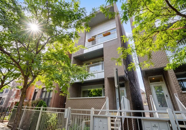 Photo 1 of Condo for sale at 1536 W Walton St #1, Chicago, IL 60642 | MLS# 12723967 | Listing updated on 2026-08-28
