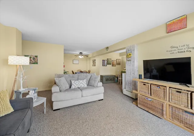 Photo 2 of Condo for sale at 2211 S Stewart Ave #6D, Lombard, IL 60148 | MLS# 12724008 | Listing updated on 2026-08-10