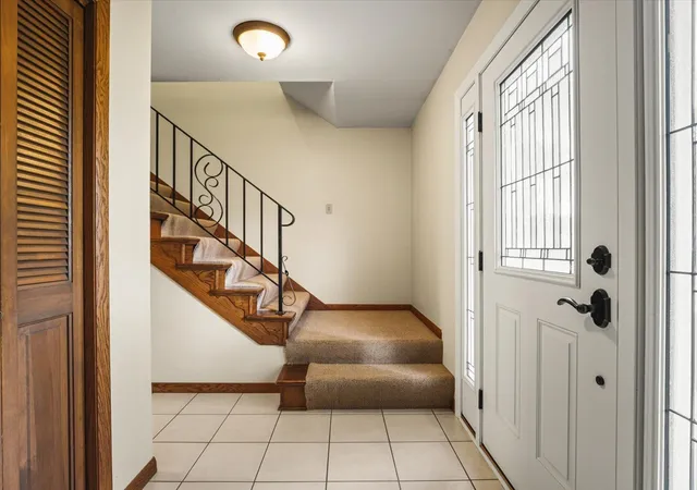 Photo 2 of Single family home for sale at 3342 Montlake Dr, Rockford, IL 61114 | MLS# 12724015 | Listing updated on 2026-10-07