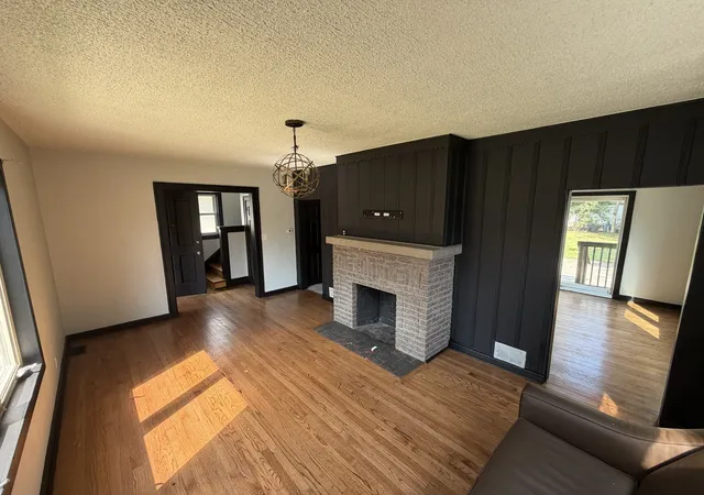 Photo 2 of Single family home for sale at 717 New York St, Waukegan, IL 60085 | MLS# 12724035 | Listing updated on 2026-09-29
