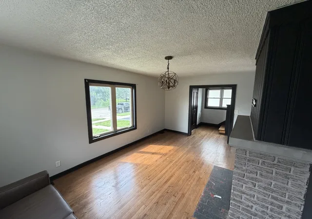 Photo 3 of Single family home for sale at 717 New York St, Waukegan, IL 60085 | MLS# 12724035 | Listing updated on 2026-09-29