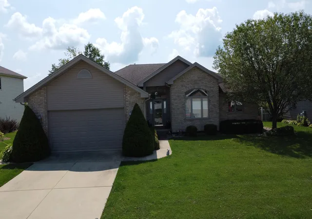 1st image of 830 Coyote Trl, Manteno, IL 60950 | MLS# 12724060