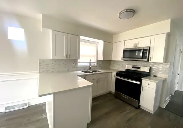 Photo 3 of Single family home for sale at 7955 S Wentworth Ave, Chicago, IL 60620 | MLS# 12724080 | Listing updated on 2026-08-25