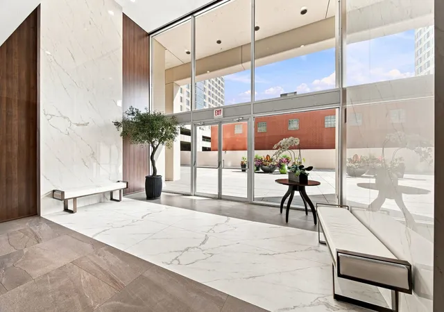 Photo 3 of Condo for sale at 5201 S Cornell Ave #4C, Chicago, IL 60615 | MLS# 12724134 | Listing updated on 2026-09-14