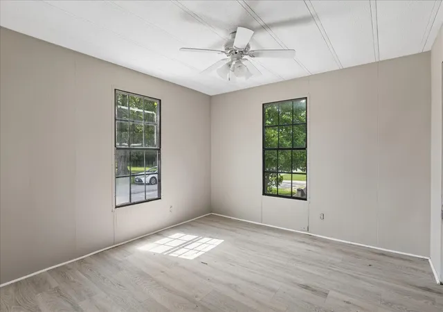 Photo 3 of Manufactured home for sale at 273 Duke Dr, Lynwood, IL 60411 | MLS# 12724152 | Listing updated on 2026-09-21