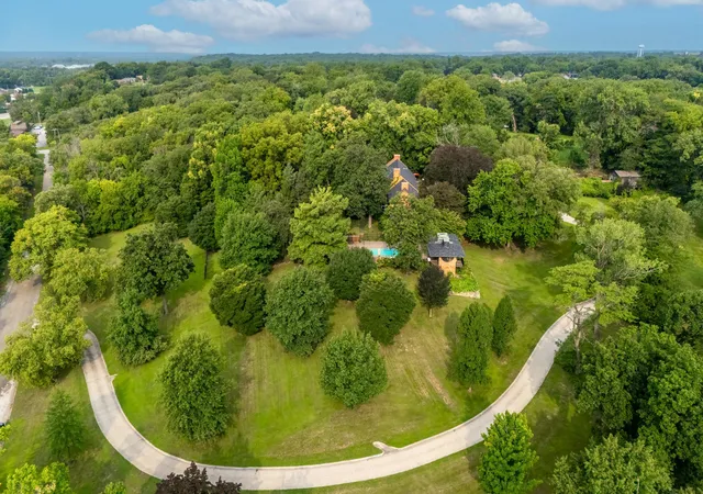 Photo 1 of Single family home for sale at 4141 45th Avenue, Rock Island, IL 61201 | MLS# 12724153 | Listing updated on 2026-09-23
