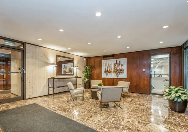 Photo 3 of Sale Pending at 1 E Scott St #2007, Chicago, IL 60610 | MLS# 12724173 | Listing updated on 2026-09-16