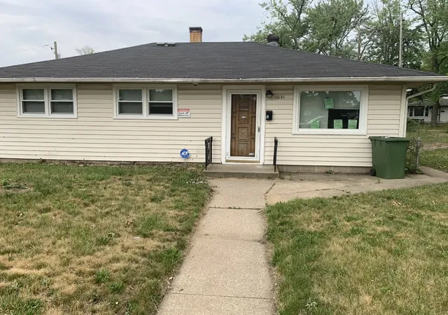 Photo 1 of Single family home for sale at 1031 E 146th Street, Dolton, IL 60419 | MLS# 12724175 | Listing updated on 2026-08-04