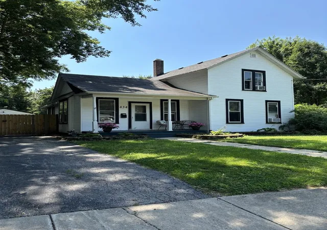 Photo 1 of Single family home for sale at 434 Cleveland Ave, Batavia, IL 60510 | MLS# 12724190 | Listing updated on 2026-08-07