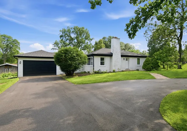 Photo 1 of Single family home for sale at 75 Brookdale Ln, Palatine, IL 60067 | MLS# 12724192 | Listing updated on 2026-08-15