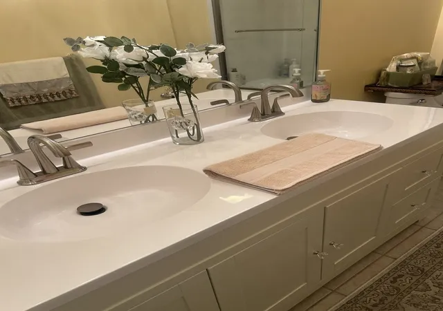 Photo 4 of Sale Pending at 1000 Bayside Dr #107, Palatine, IL 60074 | MLS# 12724238 | Listing updated on 2026-08-08