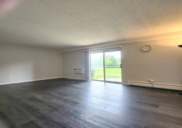 Photo 3 of Condo for sale at 575 Fairway View Dr #1F, Wheeling, IL 60090 | MLS# 12724255 | Listing updated on 2026-09-28