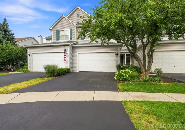 Photo 2 of Condo for sale at 231 Grand Ridge Rd #231, St. Charles, IL 60175 | MLS# 12724284 | Listing updated on 2026-10-07