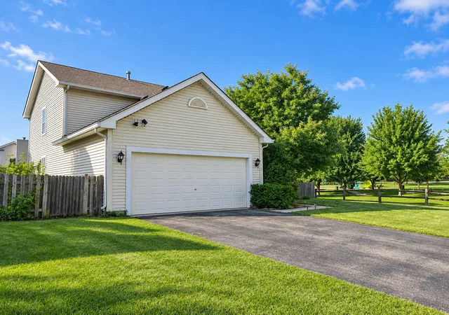 Photo 1 of Single family home for sale at 1202 E Greystone Dr, Round Lake Beach, IL 60073 | MLS# 12724309 | Listing updated on 2026-10-13