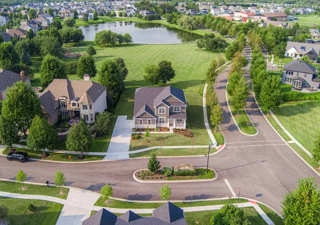 Photo 3 of Single family home for sale at 3667 Peregrine Way, Elgin, IL 60124 | MLS# 12724310 | Listing updated on 2026-09-16