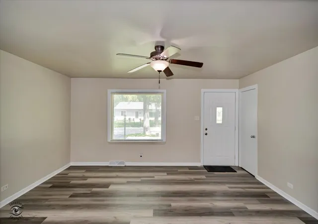 Photo 4 of Single family home for sale at 3335 Roesner Dr, Markham, IL 60428 | MLS# 12724371 | Listing updated on 2026-09-15