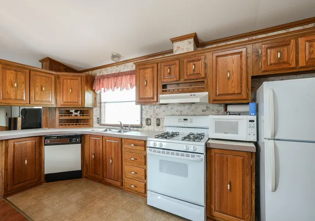 2nd image of 16 Maple Ridge Park, Manteno, IL 60950 | MLS# 12724378
