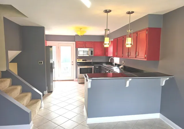 Photo 3 of Sale Pending at 1303 Cadwell Dr, Bloomington, IL 61704 | MLS# 12724393 | Listing updated on 2026-09-29
